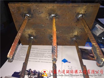金屬波紋鋼屋頂預埋件的定義與應(yīng)用